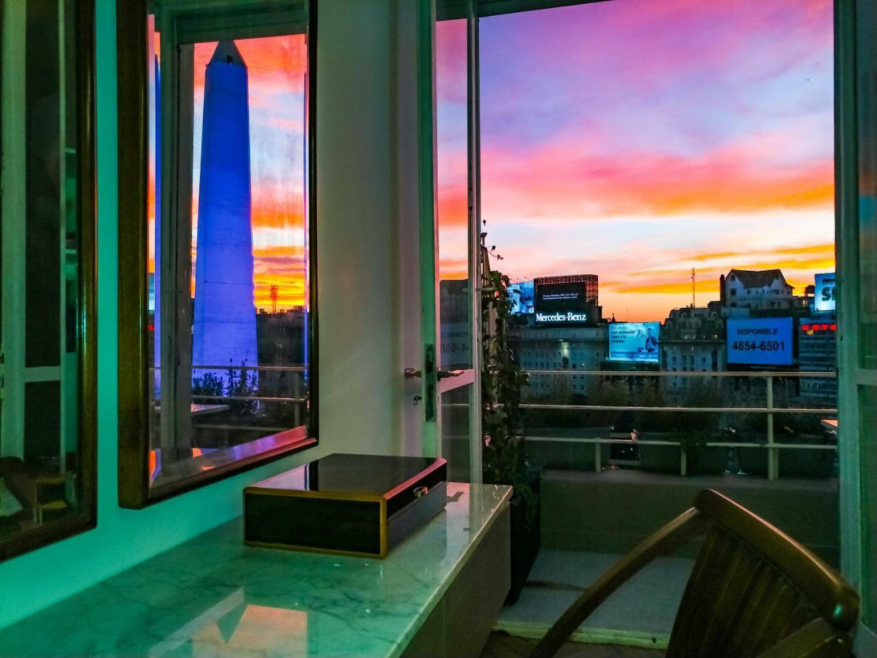 Penthouse frente al Obelisco con terraza Apartamento Ciudad Autónoma de Ciudad Autónoma de Buenos Aires Exterior foto